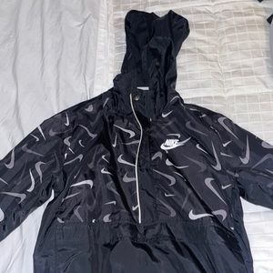 Nike Medium Kids windbreaker Pullover